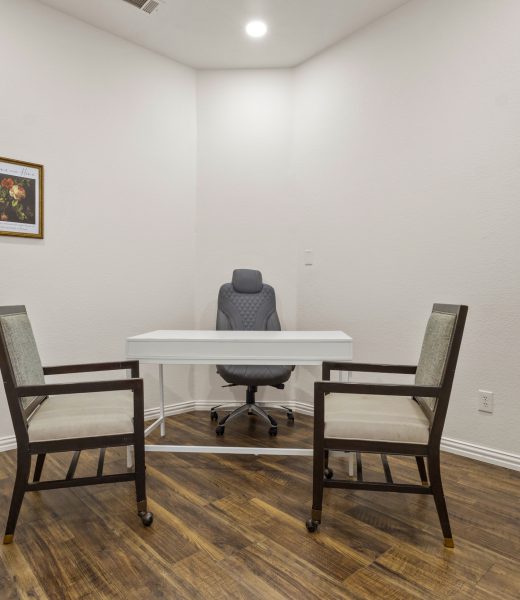 3_office.jpg